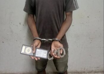 Detido jovem que se fazia passar por agente da PRM