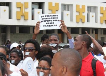 Efeitos da TSU: Mais de 400 mil funcionários públicos não terão o 13º salário neste ano!