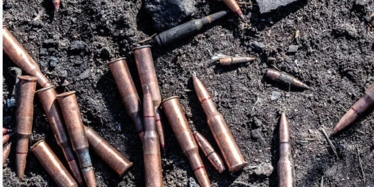 Niassa: Polícia apreende munições de AK-47 e 3 roquetes de morteiro