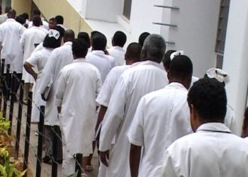 “Redução injustificada de salários obriga” os médicos a reactivar à 3ª greve nacional