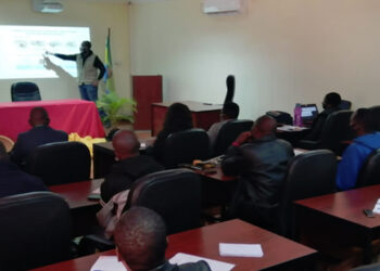 Há crise salarial em quase todos os municípios nacionais