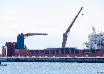 África do Sul adquiriu o equipamento militar transportado pelo navio mercante russo Lady R a uma empresa nos EAU