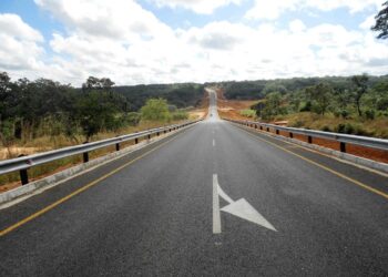 União Europeia disponibiliza 102,9 milhões de euros para reabilitação de estradas na região norte do País