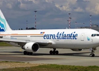 LAM retoma voos para Lisboa com B777-200ER da Euro Atlantic Airways