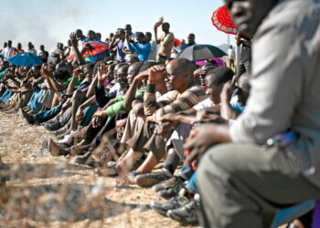 Mineração ilegal ameaça segurança nacional na África do Sul e já conta com mais de 4 mil detidos