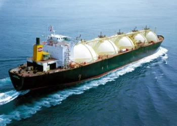 ENH certifica mais empresas para indústria do petróleo e gás