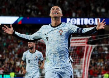 Cristiano Ronaldo marca o histórico 900.º golo da carreira