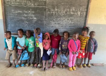 Para promover literacia em Moçambique: AIDGLOBAL celebra 19 anos e lança colecção infantil bilingue “livros para começar”