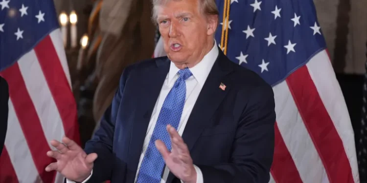 Guerra Rússia-Ucrânia: Zelensky e Putin ‘precisam fazer um acordo’, diz Trump