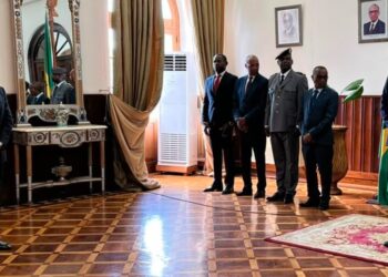 Patrice Trovoada e seu Governo demitidos pelo Presidente são-tomense