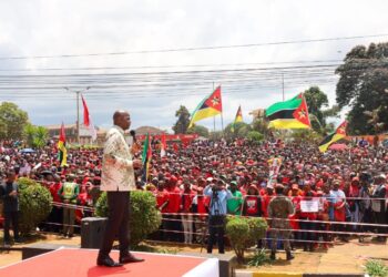 “Não se desenvolve um país com violência, porque violência gera violência”, defendeu Daniel Chapo