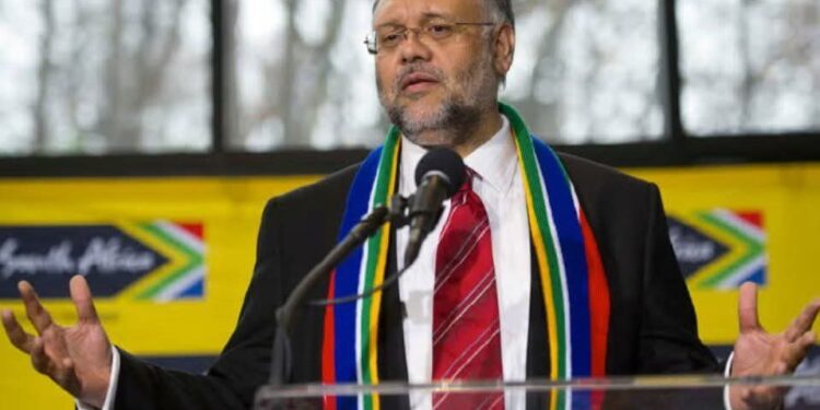 Rubio diz que embaixador sul-africano “não é mais bem-vindo” nos EUA