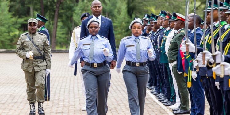 “São inadmissíveis na nossa corporação práticas nocivas como a corrupção, a extorsão, o clientelismo, o nepotismo, a indisciplina, a falta de respeito ao cidadão”, disse Daniel Chapo