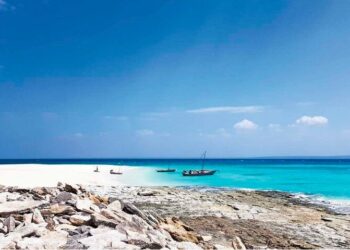 Arquipélago de Bazaruto e Parque Nacional da Gorongosa apontados como excelentes destinos turísticos por brasileiros