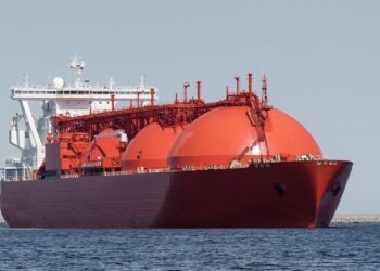 Moçambique atinge marco histórico no sector energético: Coral Sul FLNG atinge o 100.º carregamento de GNL