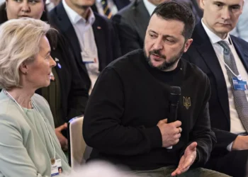 Nova Lei anti-corrupção da Ucrânia preocupa parceiros regionais