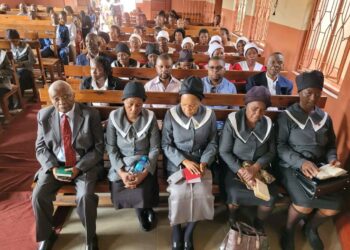 Guebuza em família: Do banco da igreja ao tribunal dos comentários