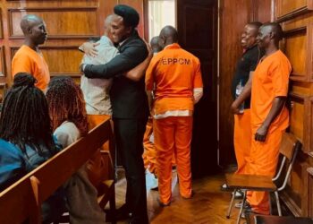 Depois de oito meses detidos, Tribunal liberta “companheiros de Venâncio Mondlane” por insuficiências de provas