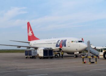 LAM funciona como táxi da Frelimo, gerido pelos cartéis e com muitos nhonguistas!