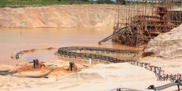 Nampula: Agente da PRM morto durante um assalto na mina de titânio em Moma