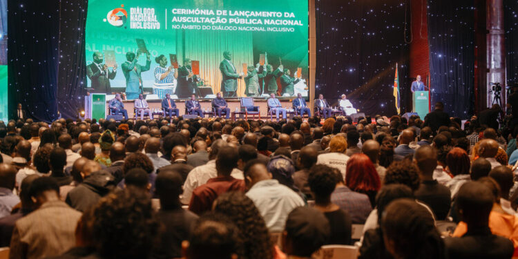 Diálogo nacional criticado por falhas nos locais, comunicação e cobertura distrital