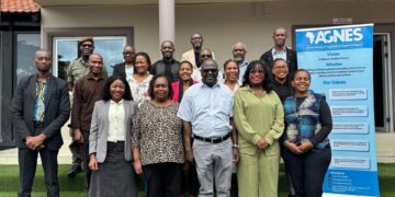 Reino Unido apoia liderança climática de Moçambique rumo à COP-30