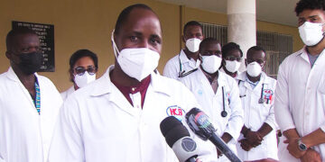 Médicos residentes do HCB anunciam paralisação do trabalho extraordinário por tempo indeterminado a partir de Sábado