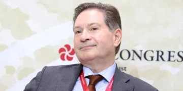 “Não vá a Budapeste”. Ex-KGB alega que há “plano” para matar Putin