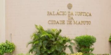 Os tentáculos da escrivã de 69 anos que nega ir à reforma no TJCM!