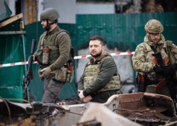 Ucrânia e Estados Unidos afinam últimos detalhes de um possível acordo de paz mediado por Washington