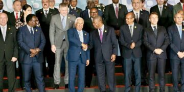 Presidente da UA pede fim da pobreza e reforço da cooperação Europa-África