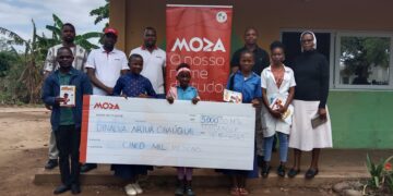 Concurso de redacção financiado pelo Moza Banco premeia talento infantil em Chókwè