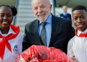 Lula da Silva outorgado com o Título de Doutor Honoris Causa em Ciência Política e Cooperação Internacional pela Universidade Pedagógica de Maputo
