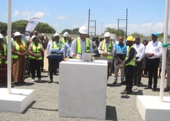 Acesso ao Porto da Beira: Governo inicia construção da Estrada Alternativa