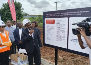 Moz-Source lança primeira pedra da primeira fábrica nacional de montagem de equipamentos electrónicos