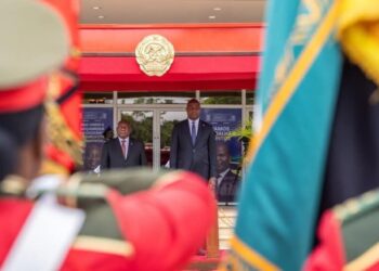 Cimeira bilateral: Moçambique e África do Sul prometem transformar decisões políticas em acções concretas