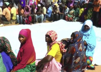 Ataques terroristas provocaram a desistência escolar de mais de 50 mil alunos em Memba e Eráti