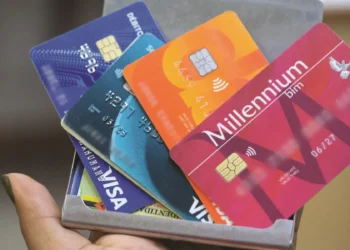 Banco de Moçambique impõe limites anuais para pagamentos no exterior com cartões bancários