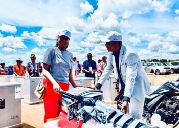 ProAzul reforça a pesca artesanal em Manica com entrega de kits a 68 mulheres