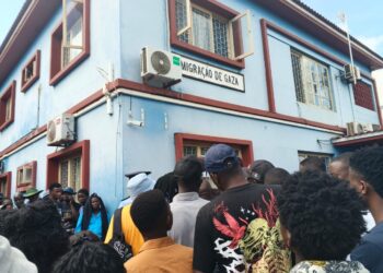 Corrupção na Migração Gaza: Cidadãos denunciam cobranças de 500 meticais para ter prioridade no atendimento para a tramitação do passaporte