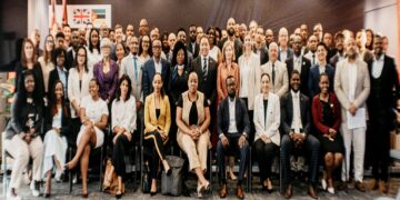 Reino Unido e Moçambique comprometem-se a desbloquear investimento e apoiar reformas