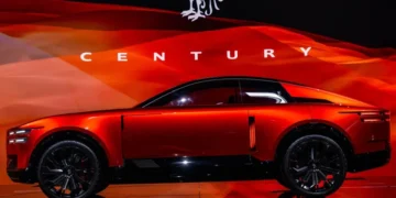 Nova marca de luxo da Toyota terá motores de combustão