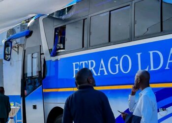 ETRAGO reforça segurança dos passageiros e suspende rotas após cheias