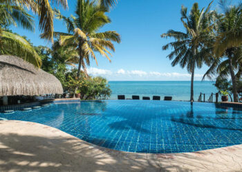 Negligência dos proprietários leva trabalhadores a agredirem gestor do Anantara Beach Resort