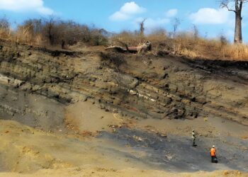 Moçambique com apoio ao projecto de terras raras no Monte Muambe