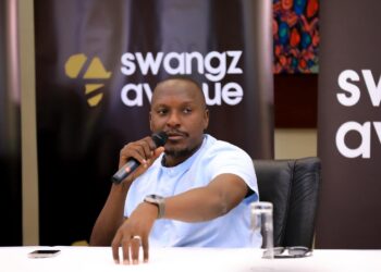 Empreendedor ugandês promove formalização da criatividade em África